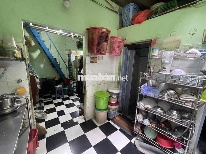 🏦🏡 HIẾM – BẾN VÂN ĐỒN – HXH – VIEW Q1 – TIỆN XÂY MỚI 5 TẦNG  ✅ Vị trí