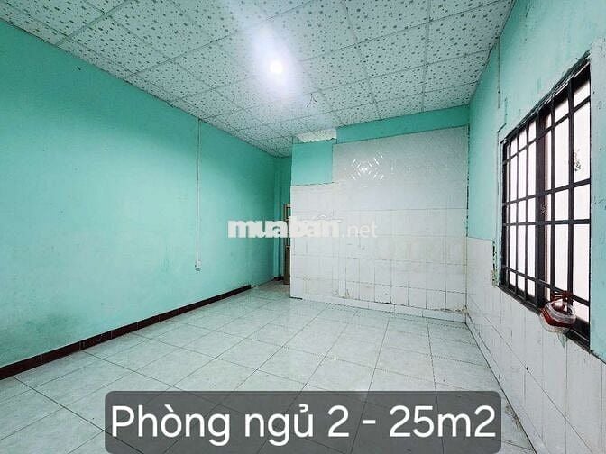 Cho thuê nhà mặt tiền QL1A, gần bến xe Lam Hồng