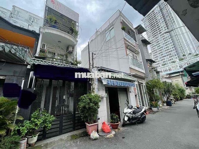 🏦🏡 HIẾM – BẾN VÂN ĐỒN – HXH – VIEW Q1 – TIỆN XÂY MỚI 5 TẦNG  ✅ Vị trí