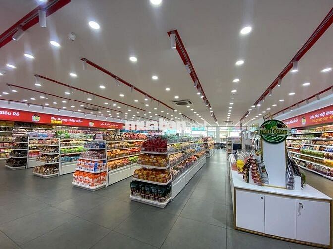 Mặt tiền 16x17m – Đường Độc Lập, Q. Tân Phú  –  Nhà Trệt