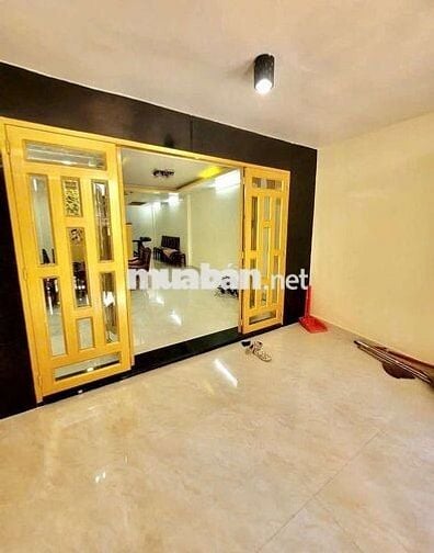 Cho Thuê Nhà 1 Trệt 2 Lầu 4PN Hẻm Huỳnh Tấn Phát Gần KCC Tân Thuận