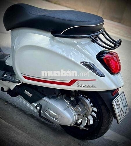Vespa Sptint 125 Mới 98% như xe hãng