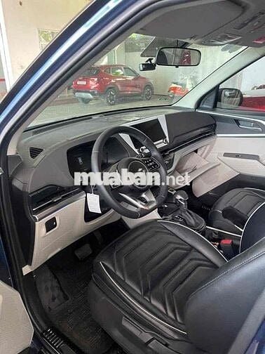 Kia Carens 2024 1.5G Luxury - 20000 km