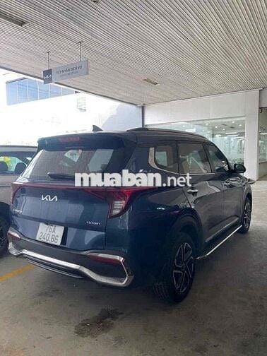 Kia Carens 2024 1.5G Luxury - 20000 km