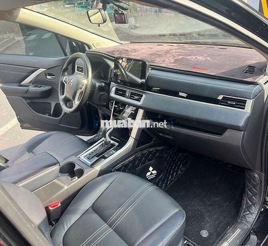 Mitsubishi Xpander Cross 2023 QSD chính hãng