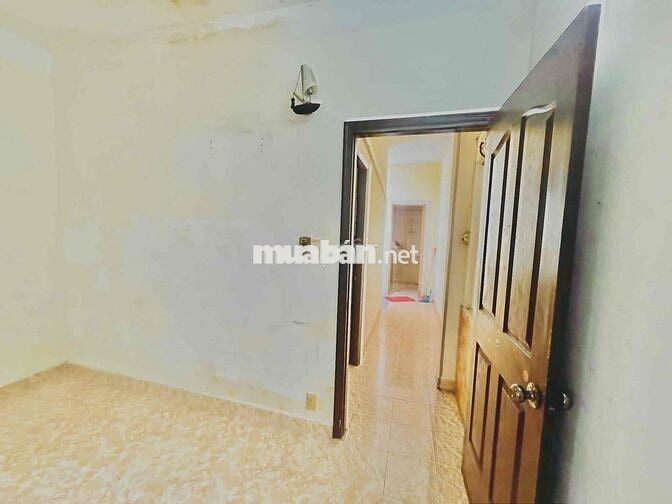 Nhà Nguyên Căn hẻm Tây Thạnh :2 phòng ngủ , 2 wc ,sân thượng giá : 8tr