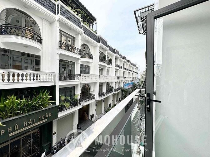 🌇 CHDV BAN CÔNG – FULL NỘI THẤT MỚI 100% NGAY TÂN SƠN NHÌ – GÒ DẦU, TÂ