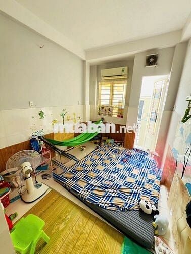 Nhà đẹp 3 lầu Lê Hồng Phong & 3 Tháng 2