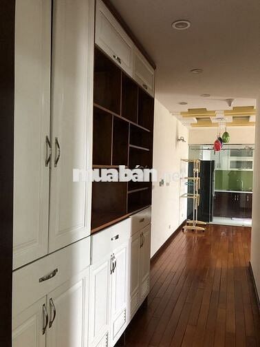 Hiếm - Cho thuê Golden Palace Mễ Trì 87m2 2PN giá 15,5tr/th đủ đồ đẹp