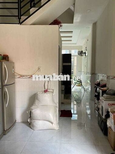 Cho thuê nhà đường Phạm Thế Hiển P7.Q8 DT.4×14 } 2 Lầu 4 Phòng 3toilet