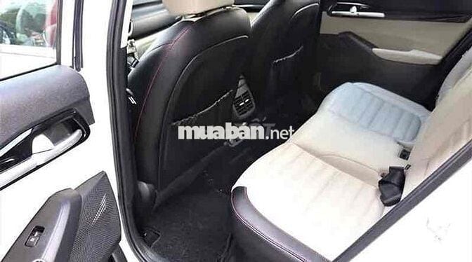 Kia Seltos 2022 1.6 AT Luxury  - 25000 km
