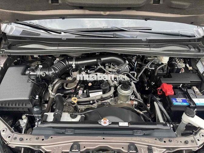 Toyota Innova 2019 2.0G - 60765 km