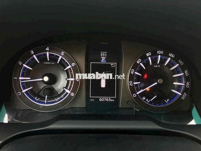 Toyota Innova 2019 2.0G - 60765 km