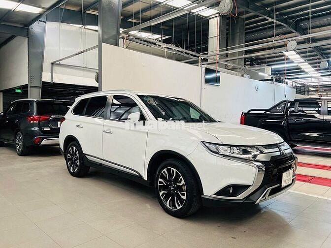 Bán Outlander CVT sx 2021 odo 68,000km. Giảm mạnh