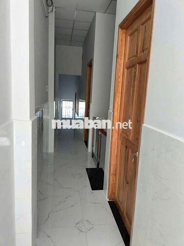 Nhà 1 trệt 1 lầu có 4pn Hồ Văn Long BHH B bình tân