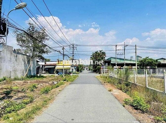 BÁN GẤP LÔ ĐẤT ĐẸP 2MT TRẦN TỬ BÌNH. T.T.HỘI. 180M2. KINH DOANH TỐT