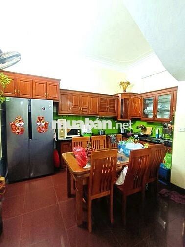 Tam Trinh - 105, nhà vườn , dân xây  chắc chắn , full nội thất.