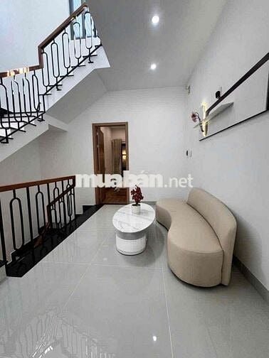 Chào bán 2 căn nhà 3 tầng oto ngủ trong sân kiệt 457 Tôn Đức Thắng
