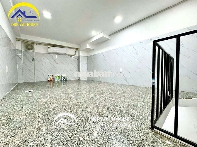 PHÒNG TRỌ CÓ NỘI THẤT GẦN ĐH VĂN HIẾN