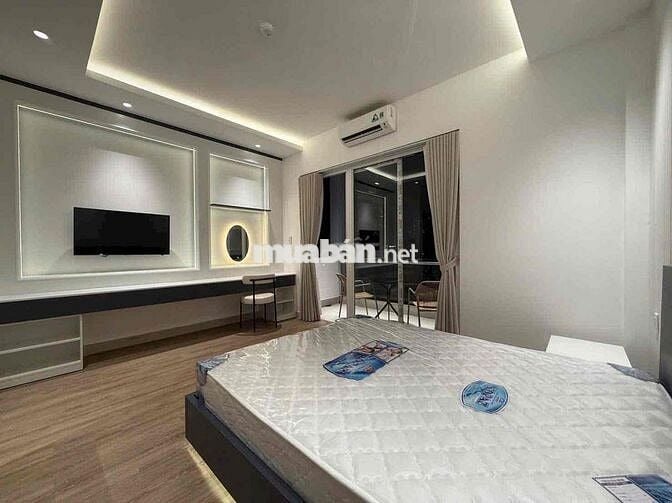 Studio Ban Công Cao Cấp Trung Tâm Quận 7