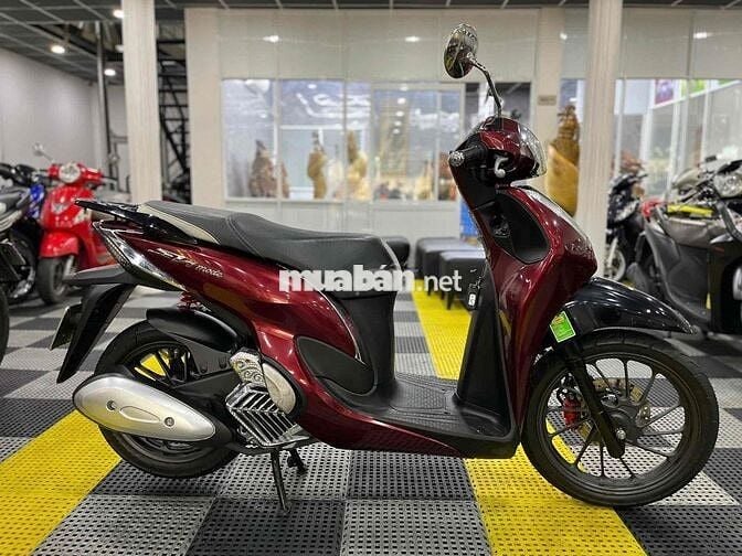 👉Sh mode 2022 chính chủ bstp xe như mới. odo 3.5k