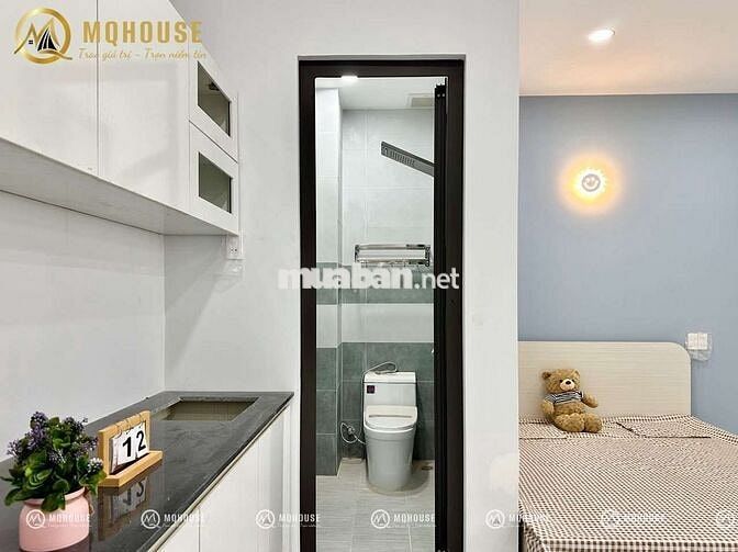 Cho thuê một căn hộ bancol giá rẻ full nội thất kế đại học Công Thương