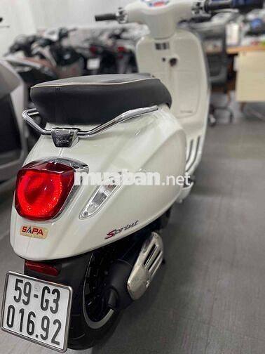 Vespa ~ Spint