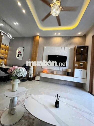 Chào bán 2 căn nhà 3 tầng oto ngủ trong sân kiệt 457 Tôn Đức Thắng