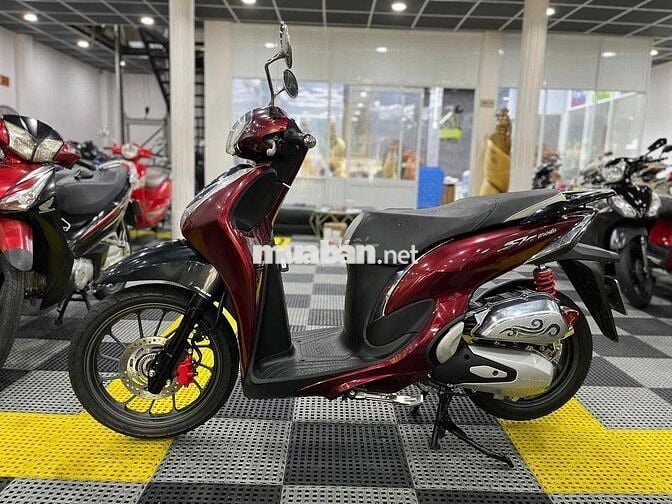 👉Sh mode 2022 chính chủ bstp xe như mới. odo 3.5k