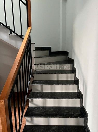 Cho Thuê Nhà Nguyên Căn 158/56 Phạm Văn Chiêu, P.15 Gò Vấp. Giá 15Tr