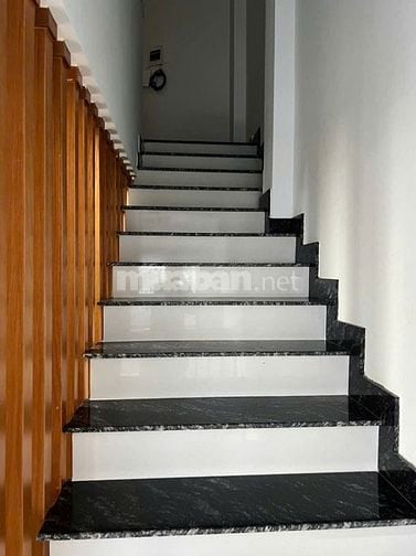 Cho Thuê Nhà Nguyên Căn 158/56 Phạm Văn Chiêu, P.15 Gò Vấp. Giá 15Tr
