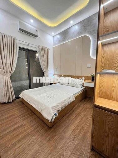Chào bán 2 căn nhà 3 tầng oto ngủ trong sân kiệt 457 Tôn Đức Thắng