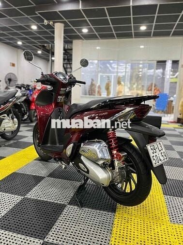 👉Sh mode 2022 chính chủ bstp xe như mới. odo 3.5k