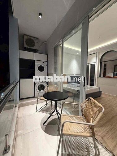 Studio Ban Công Cao Cấp Trung Tâm Quận 7