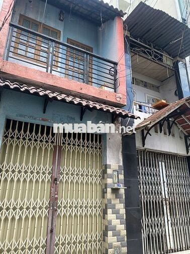Nhà cho thuê 3 phòng ngủ, hẻm xe hơi, đường Mã Lò gần BV