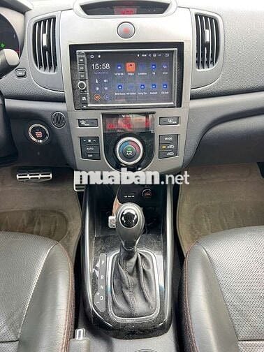 KIA FORTE 2013 S 1.6 AT - 103000 km
