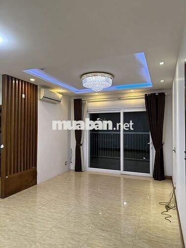 Cho thuê Golden Palace, Mỹ Đình 118m2 3N đồ CB giá 16tr/th có slot oto