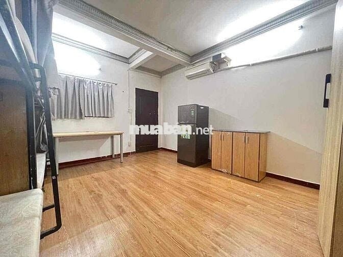 Phòng trọ tân sinh viên Quận 10_ Gần ĐH Huflit