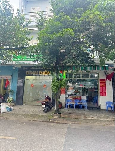 Cho thuê nguyên căn mặt tiền 92 Bàu Cát 1, Q.Tân Bình