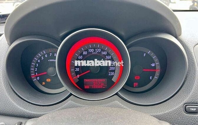 KIA FORTE 2013 S 1.6 AT - 103000 km