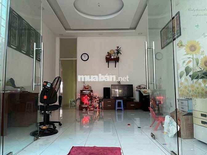 NHÀ MẶT TIỀN KINH DOANH SẦM UẤT THỦ ĐỨC GIẢ CHỈ HƠN HẺM MỘT CHÚT