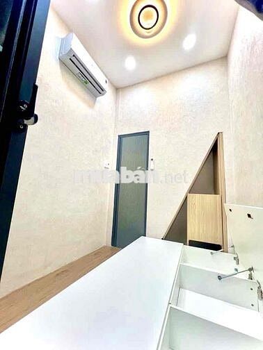 LÔ GÓC KHÔNG QUY HOẠCH LỘ GIỚI 3 TẦNG 2PN2WC DTSD 30M2 FULL NT CAO CẤP