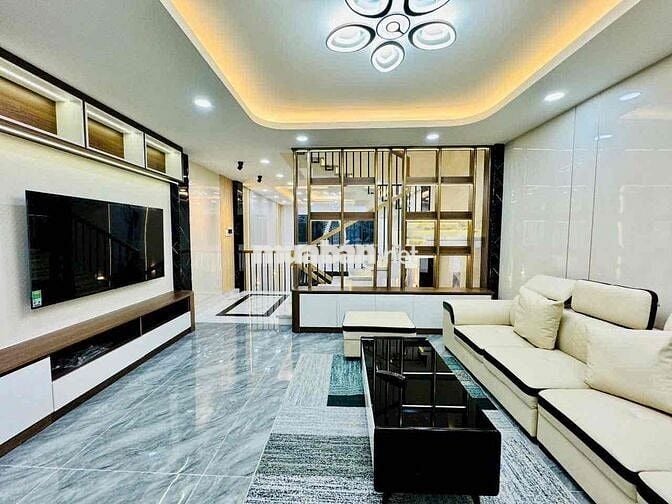 Nhà đẹp cần ra đi gấp tại thị trấn Đức Hoà , ngay ĐH Tân Tạo