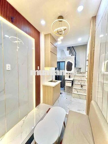 LÔ GÓC KHÔNG QUY HOẠCH LỘ GIỚI 3 TẦNG 2PN2WC DTSD 30M2 FULL NT CAO CẤP