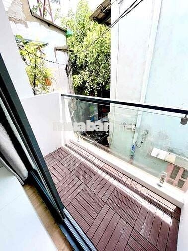 LÔ GÓC KHÔNG QUY HOẠCH LỘ GIỚI 3 TẦNG 2PN2WC DTSD 30M2 FULL NT CAO CẤP