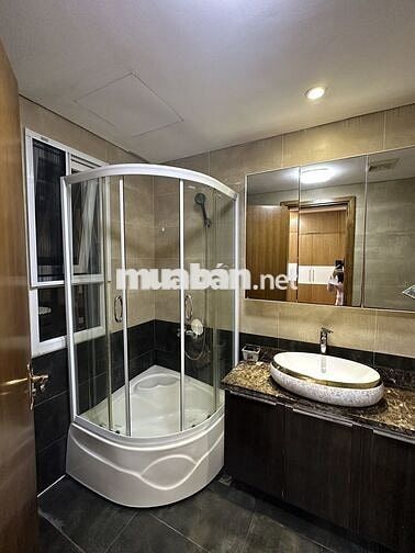 Cho thuê Golden Palace, Mỹ Đình 118m2 3N đồ CB giá 16tr/th có slot oto