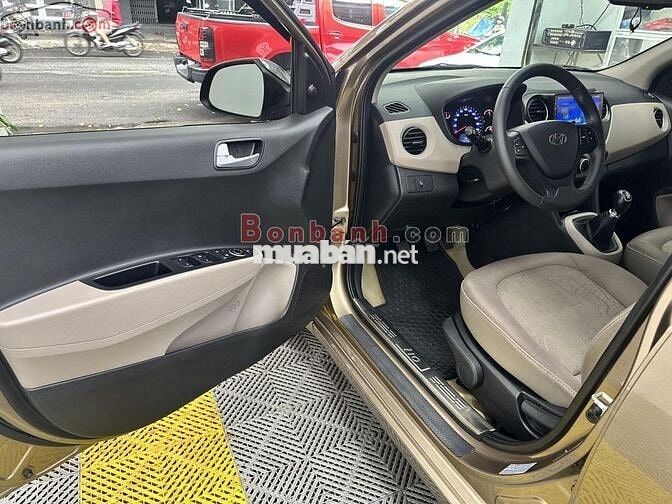Hyundai i10 Grand 1.2 MT 2018 - 240 Triệu