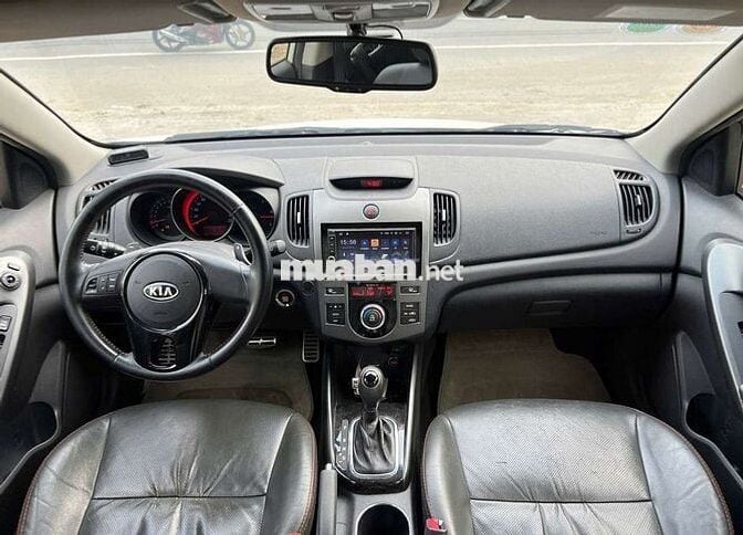 KIA FORTE 2013 S 1.6 AT - 103000 km