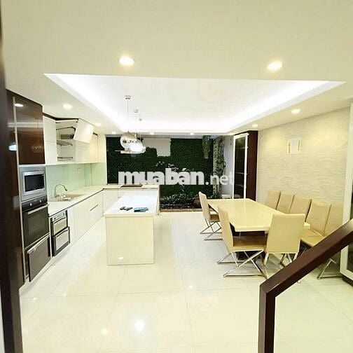 Núi Thành, Q. Tân Bình – DT 5,3x23m – Hầm, Trệt, Lửng, 3 Lầu, Sân T