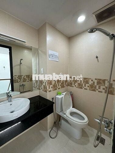 NHÀ HOT! Cho thuê nhà 350D Nguyễn Trọng Tuyển, Tân Bình, DTSD 350m2